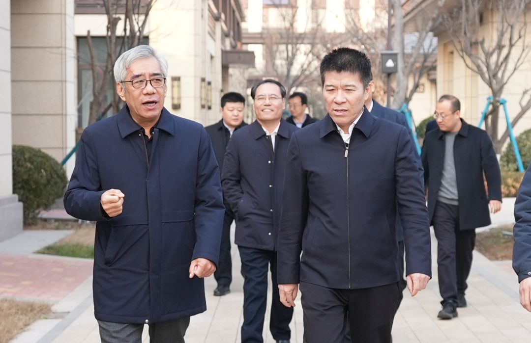 德州市委常委、統(tǒng)戰(zhàn)部部長(zhǎng)，德州高新區(qū)黨工委書(shū)記、管委會(huì)主任張志華一行到養(yǎng)老示范城考察調(diào)研